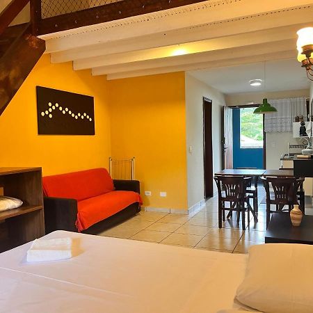 Delphin Apartamento 8 Ilhabela Zewnętrze zdjęcie